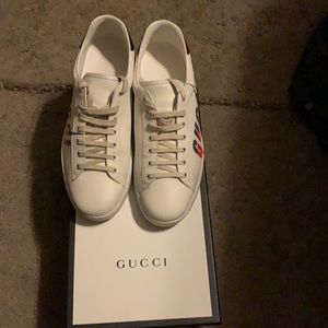 Size 11 Gucci classic rare find in box
